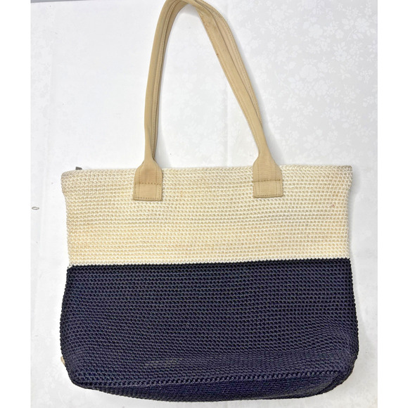 The Sak Two-Tone Crochet Tote Bag – Black Cream Knit Shoulder Purse Handbag - Picture 3 of 10